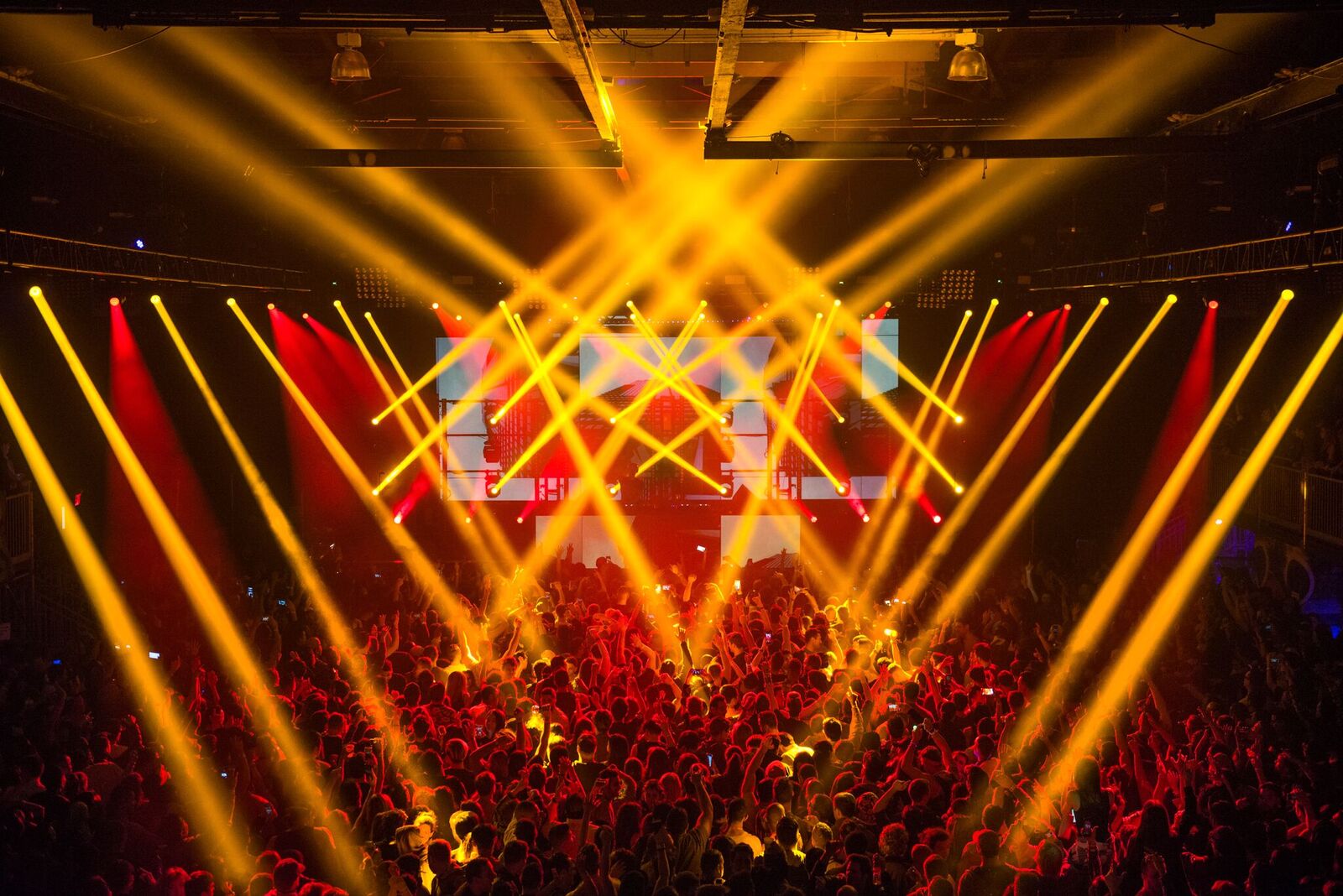 Tiësto Sells Out Two Massive NYC Events A Behind the Scenes Look The
